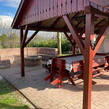 Álmosdi Tópart Vendégház Almosd Exterior foto